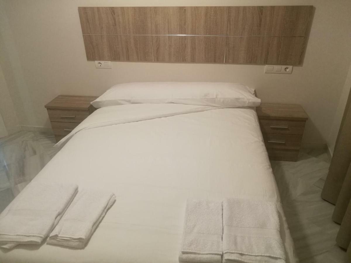 Apartamentos Edificio Vicente Málaga Esterno foto