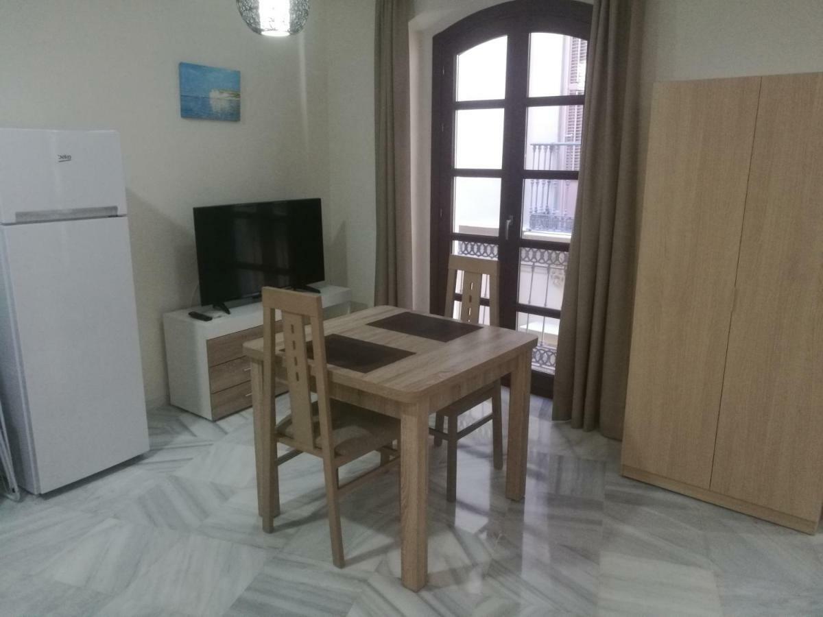 Apartamentos Edificio Vicente Málaga Esterno foto