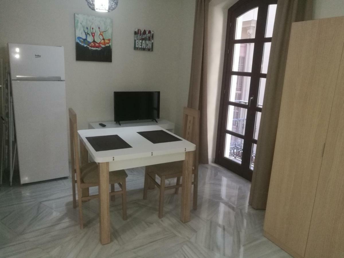 Apartamentos Edificio Vicente Málaga Esterno foto